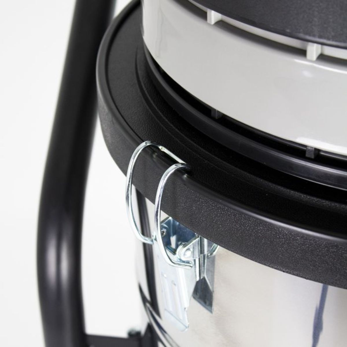 Aspirateur industriel Internal 150 haute performance pour nettoyage intérieur jusqu’à 12 mètres